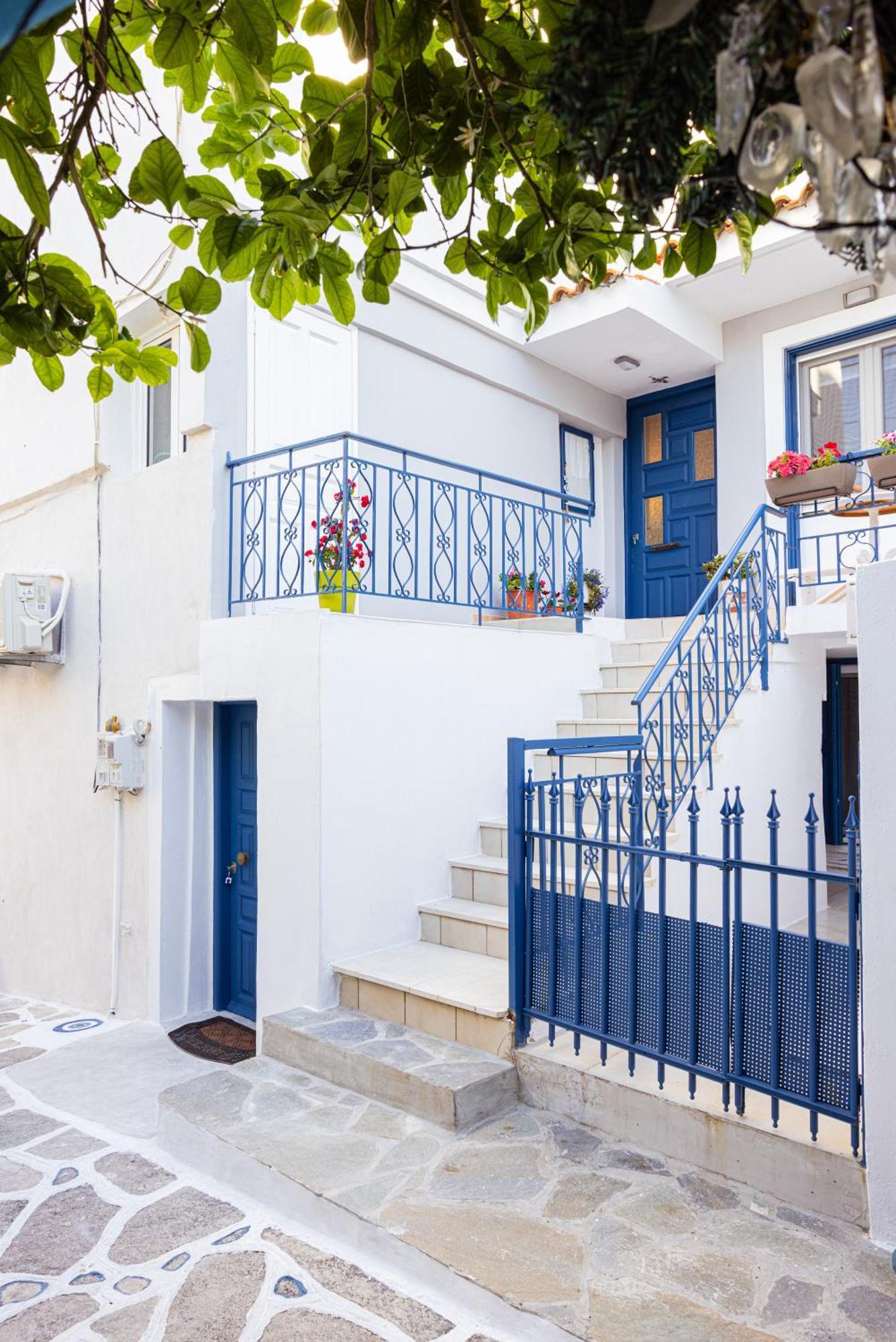 Pythagorio Blue Street Apartment With Balcony 外观 照片