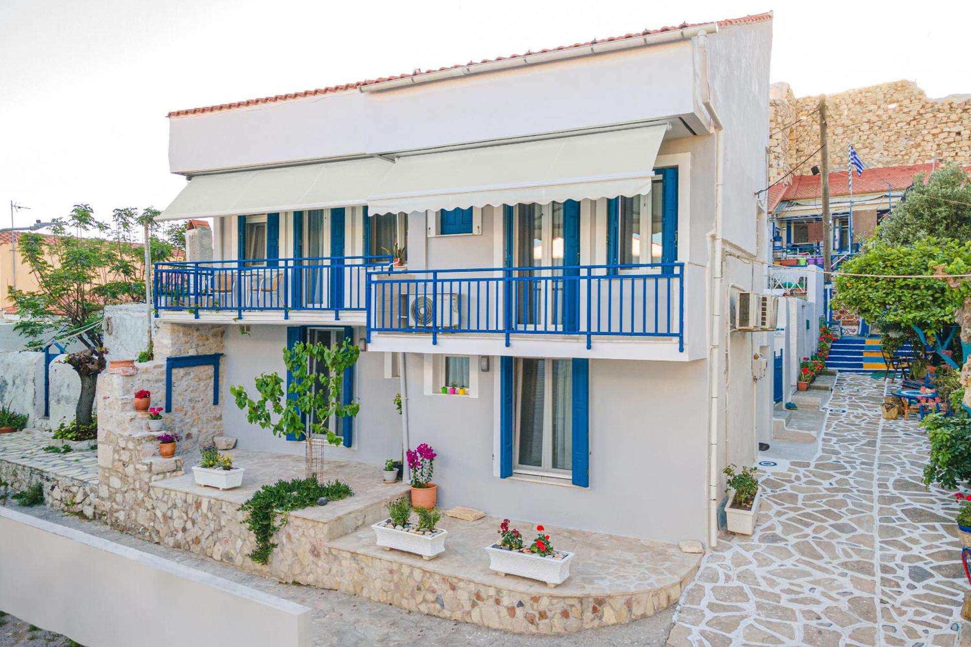 Pythagorio Blue Street Apartment With Balcony 外观 照片